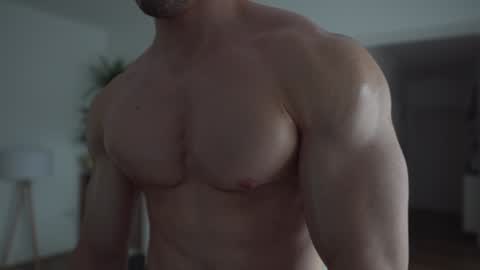 Snapshot of kevinandresxx chatting on 02/03/25, 11:31 Kevin online show from 02/03/25, 11:31