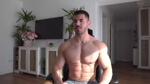 Snapshot of kevinandresxx chatting on 02/12/25, 11:51 Kevin online show from 02/12/25, 11:51