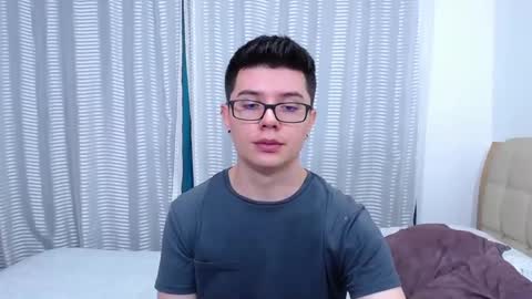 Snapshot of kevinhunts chatting on 02/19/25, 11:57 Kevin online show from 02/19/25, 11:57