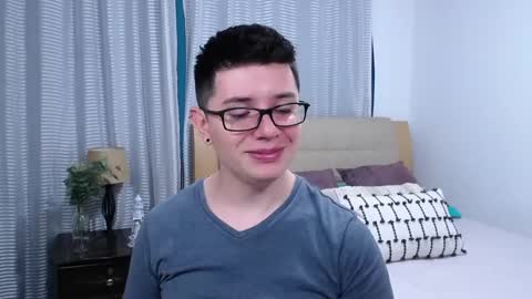 Kevin online show from 04/04/26, 08:39