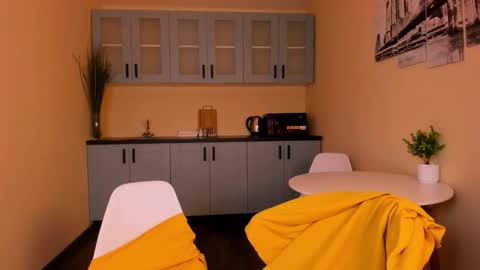 Kevin online show from 11/02/25, 02:25