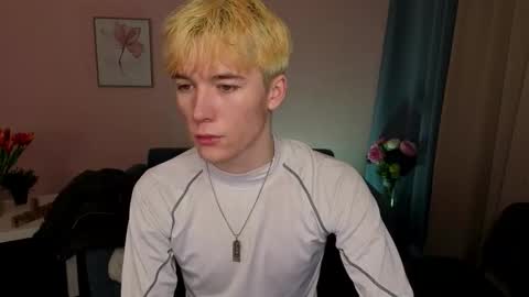 Snapshot of kevinparke chatting on 02/05/26, 02:11 Kevin online show from 02/05/26, 02:11