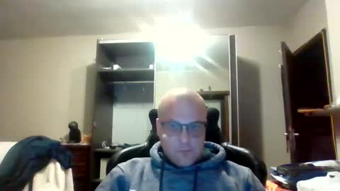 kevintje031987 online show from 11/03/25, 04:36