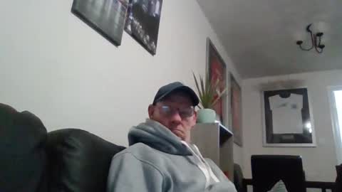 kevlooking4sez online show from 01/04/25, 09:09