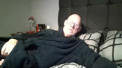 kevlooking4sez online show from 03/12/25, 09:56