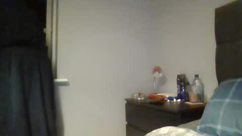 Snapshot of kevlooking4sez chatting on 05/16/26, 11:57 kevlooking4sez online show from 05/16/26, 11:57