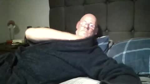 Snapshot of kevlooking4sez chatting on 05/28/26, 11:24 kevlooking4sez online show from 05/28/26, 11:24