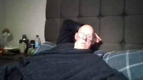 Snapshot of kevlooking4sez chatting on 07/16/26, 11:44 kevlooking4sez online show from 07/16/26, 11:44