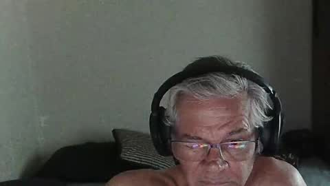 kevwestunder9696 online show from 02/20/25, 10:37