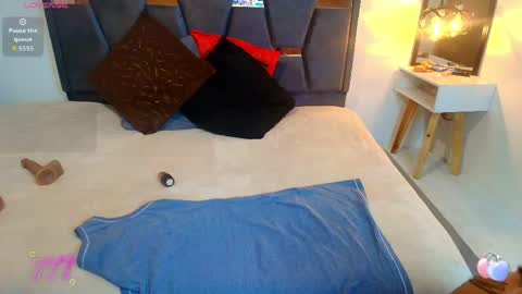 Snapshot of keyla_brunette_ chatting on 05/29/26, 12:25 KEYLA BRUNETTE online show from 05/29/26, 12:25