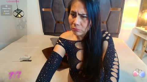 Snapshot of keyla_brunette_ chatting on 05/31/26, 12:30 KEYLA BRUNETTE online show from 05/31/26, 12:30