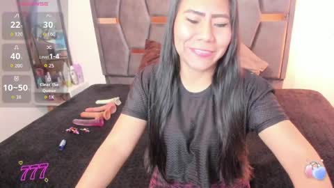 Snapshot of keyla_brunette_ chatting on 06/06/26, 11:48 KEYLA BRUNETTE online show from 06/06/26, 11:48