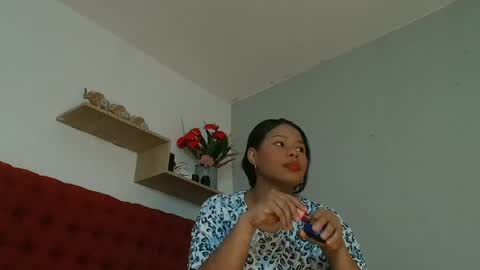 Snapshot of keyla_mejia chatting on 04/23/26, 12:29 Keyla online show from 04/23/26, 12:29