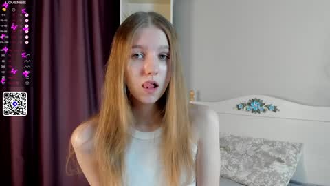 Hi Im Mary Glad to see you in my room  PVT is open online show from 01/24/25, 03:13