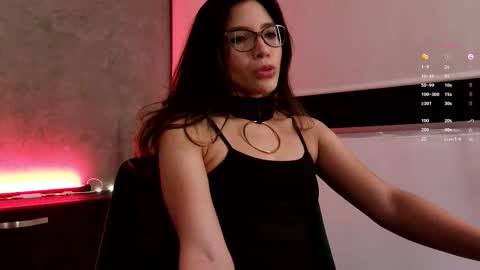 Keyla online show from 11/13/25, 10:14