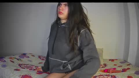 Keyla online show from 11/10/25, 11:42