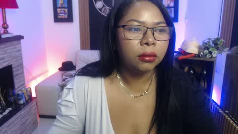 Keyla  online show from 03/27/26, 10:37