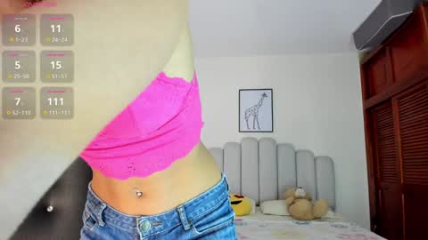Snapshot of keylly_cute chatting on 12/28/24, 12:26 keylly online show from 12/28/24, 12:26