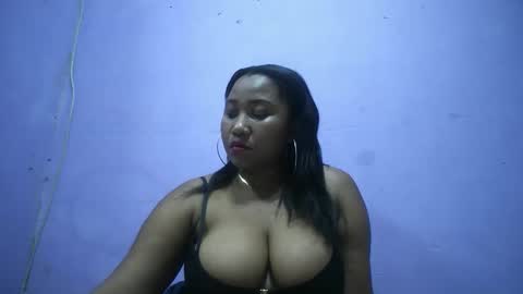 kezia0910 online show from 04/18/26, 07:07