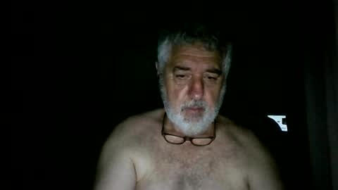 Snapshot of kfremat62 chatting on 06/23/26, 11:03 socjokremat online show from 06/23/26, 11:03