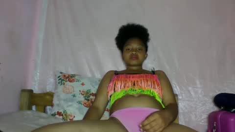 khaissa online show from 12/22/25, 01:52