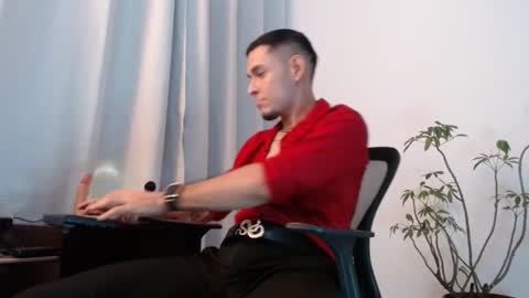 Snapshot of khalican chatting on 03/02/26, 10:00 KhalicaN online show from 03/02/26, 10:00