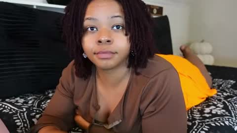 Khaya online show from 10/27/25, 04:55