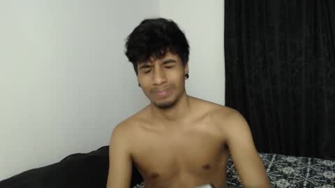 khevinlopezonig online show from 10/24/25, 05:04