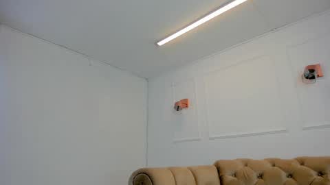 Khloe online show from 01/19/25, 04:44