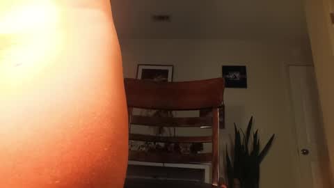 Khloe online show from 09/29/25, 12:27