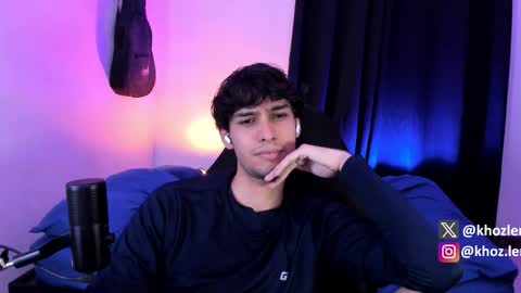 khozler_ online show from 11/22/25, 02:32