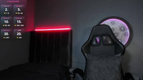 Khriss brown online show from 11/20/25, 08:52