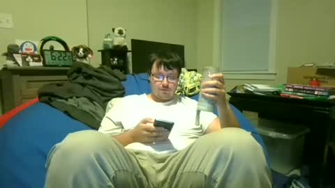 Snapshot of ki983799 chatting on 10/19/25, 10:21 CJ online show from 10/19/25, 10:21