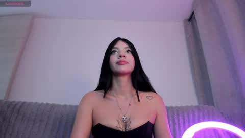 Snapshot of ki_ttyuu chatting on 04/10/26, 02:17 Ellie online show from 04/10/26, 02:17
