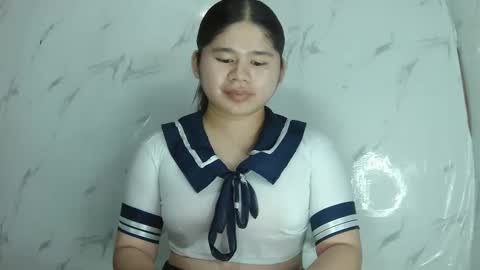 Your SweetGirl Ts online show from 02/02/25, 09:56