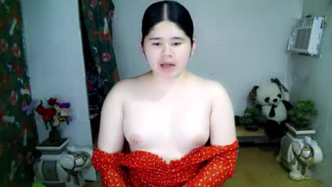 Your SweetGirl Ts online show from 11/17/25, 10:54