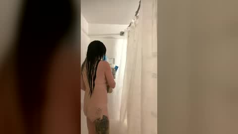 kiannaluv online show from 07/14/26, 12:33