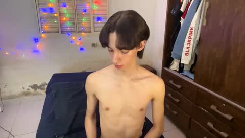 kiantwink online show from 01/13/25, 03:45