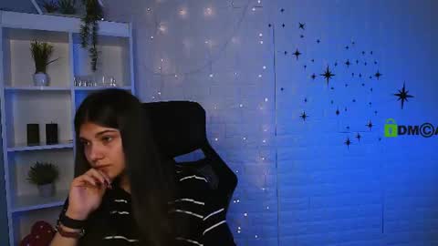Snapshot of kiara_belle chatting on 06/15/26, 12:07 Kiara online show from 06/15/26, 12:07