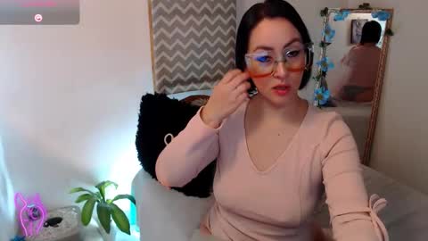 Kiara Bermont online show from 01/14/26, 12:44