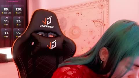 Kira online show from 09/09/25, 08:52