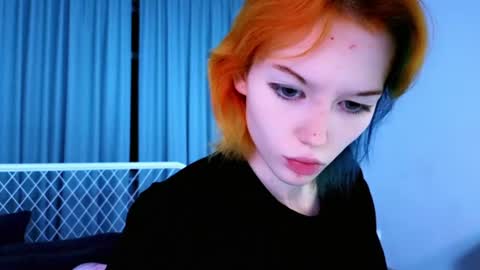 Kira online show from 07/04/26, 10:38