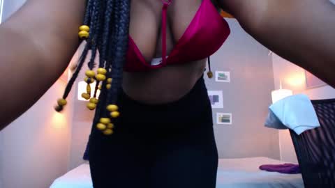 Kiara online show from 12/06/24, 12:45