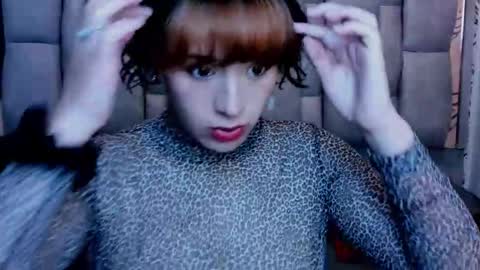 KIARA FOX online show from 12/14/25, 09:36