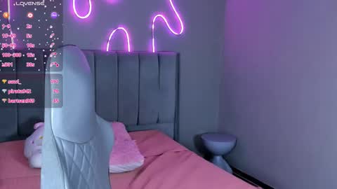 K I A R A            online show from 02/03/26, 12:42