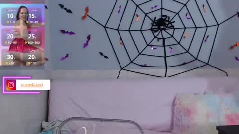 Snapshot of kiara_scottt chatting on 10/08/25, 09:40 Kiara online show from 10/08/25, 09:40