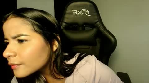Snapshot of kiara_venus chatting on 07/03/26, 01:50 kiara online show from 07/03/26, 01:50