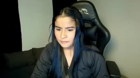 Snapshot of kiara_venus chatting on 07/06/26, 01:02 kiara online show from 07/06/26, 01:02