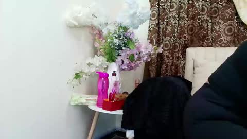 Valery online show from 12/02/25, 12:21