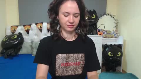 Kara online show from 10/15/25, 05:46